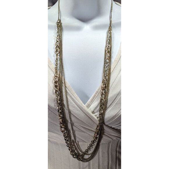 Elegant Multilayer Silver Tone Chain Necklace - Picture 2 of 4